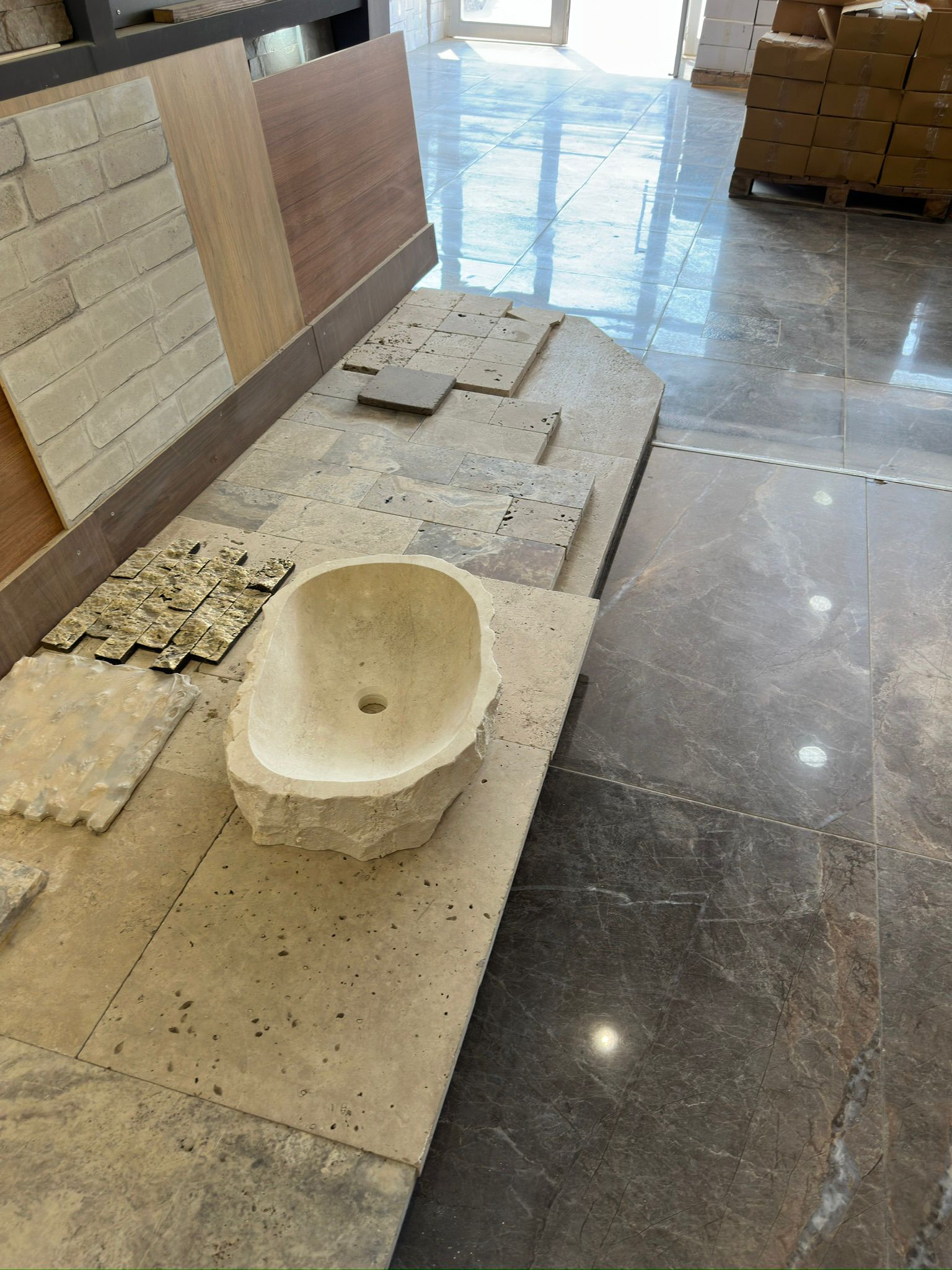 Bursa Showroom — 36
