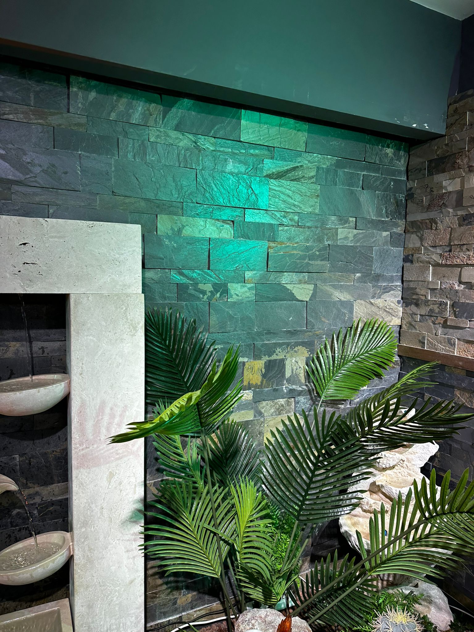 Bursa Showroom — 19