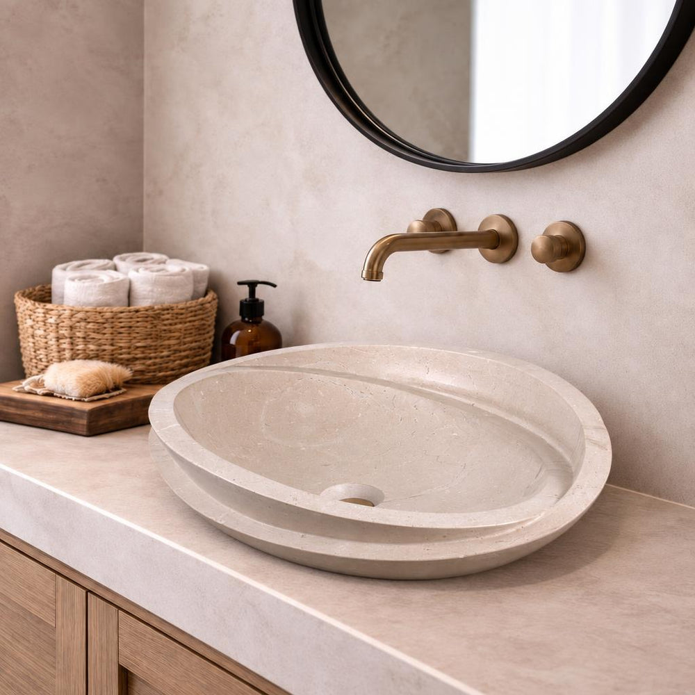Oval Lavabo — Katmanlı Kenarlı, 52 cm — stilize mekân sunumu