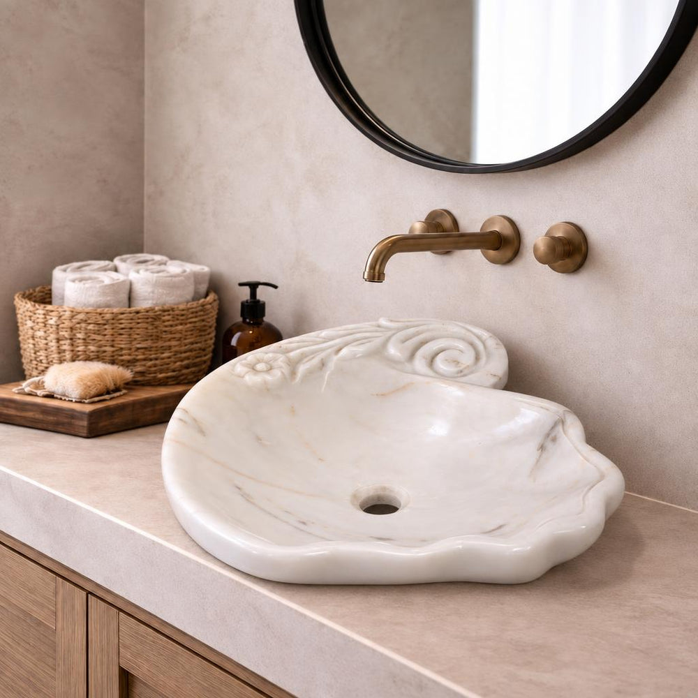 Dalgalı Kenarlı Lavabo — Beyaz, 41 cm — stilize mekân sunumu