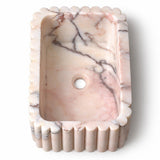 Kare Lavabo — Pembe Damarlı Yivli, 30 cm — stüdyo görünümü