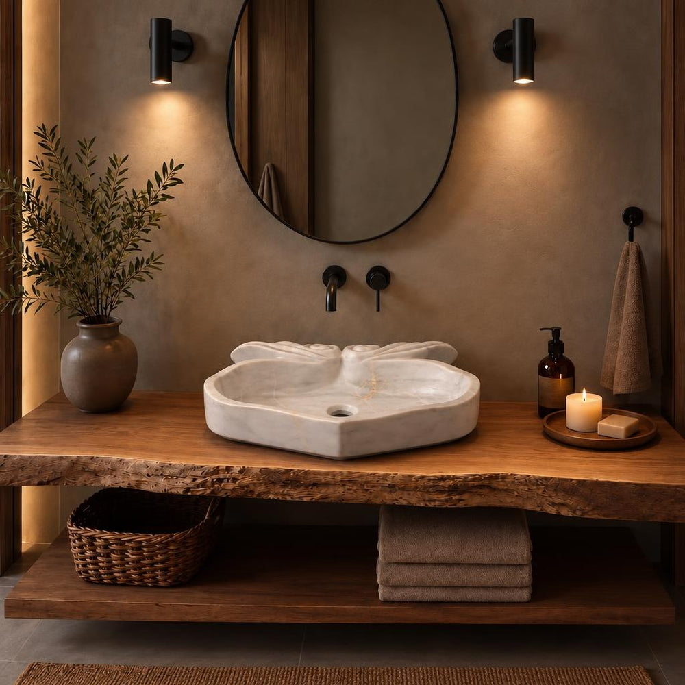 Çiçek Formlu Lavabo — Açık Gri, 43 cm — stilize mekân sunumu